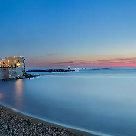 Oda ve Kahvaltı Aglaia 3*