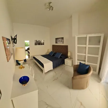 Aglaia Bed and breakfast 3*